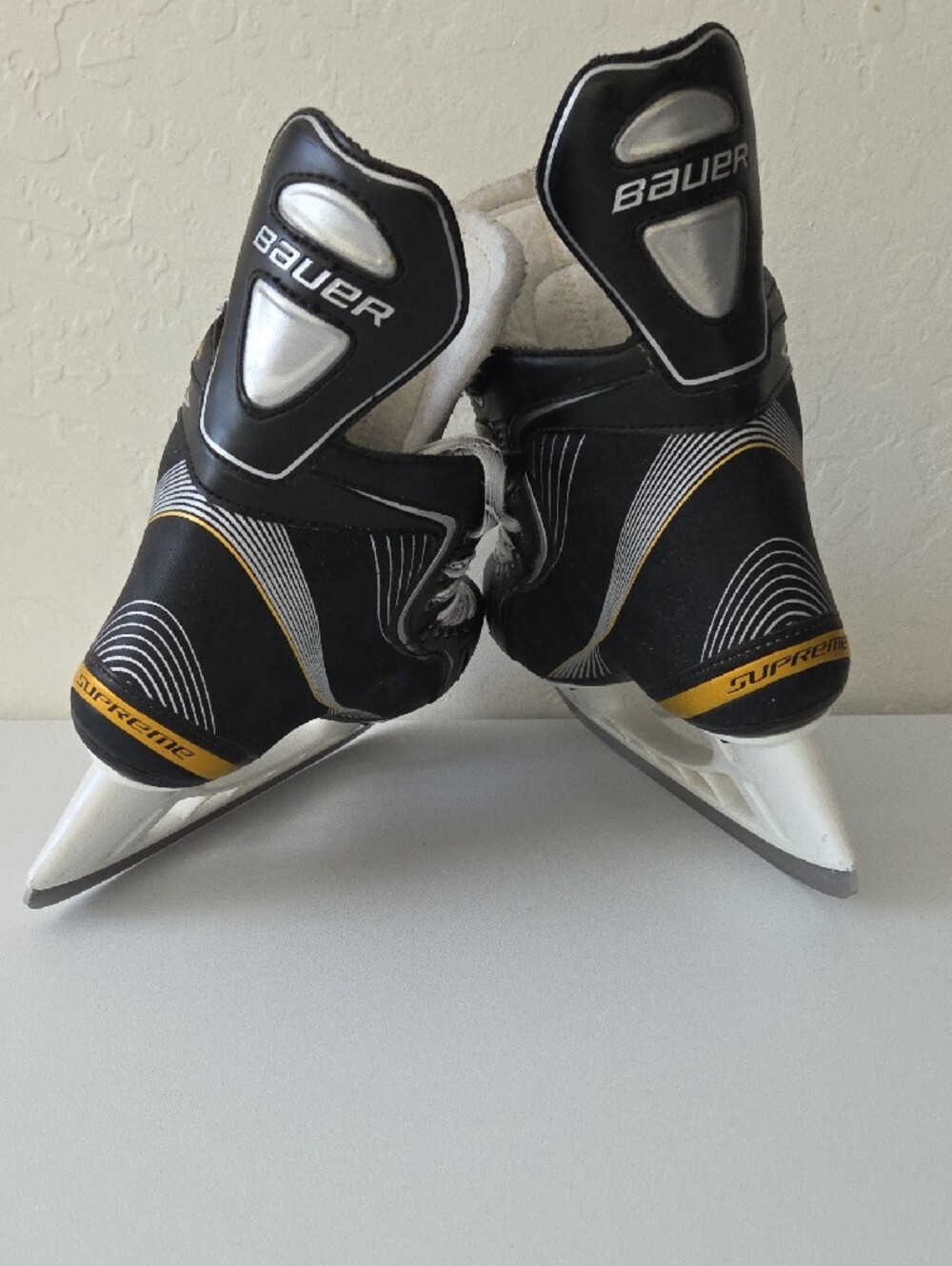 Bauer (Youth/Big Boy) Hockey Skates - Picture 15 of 15